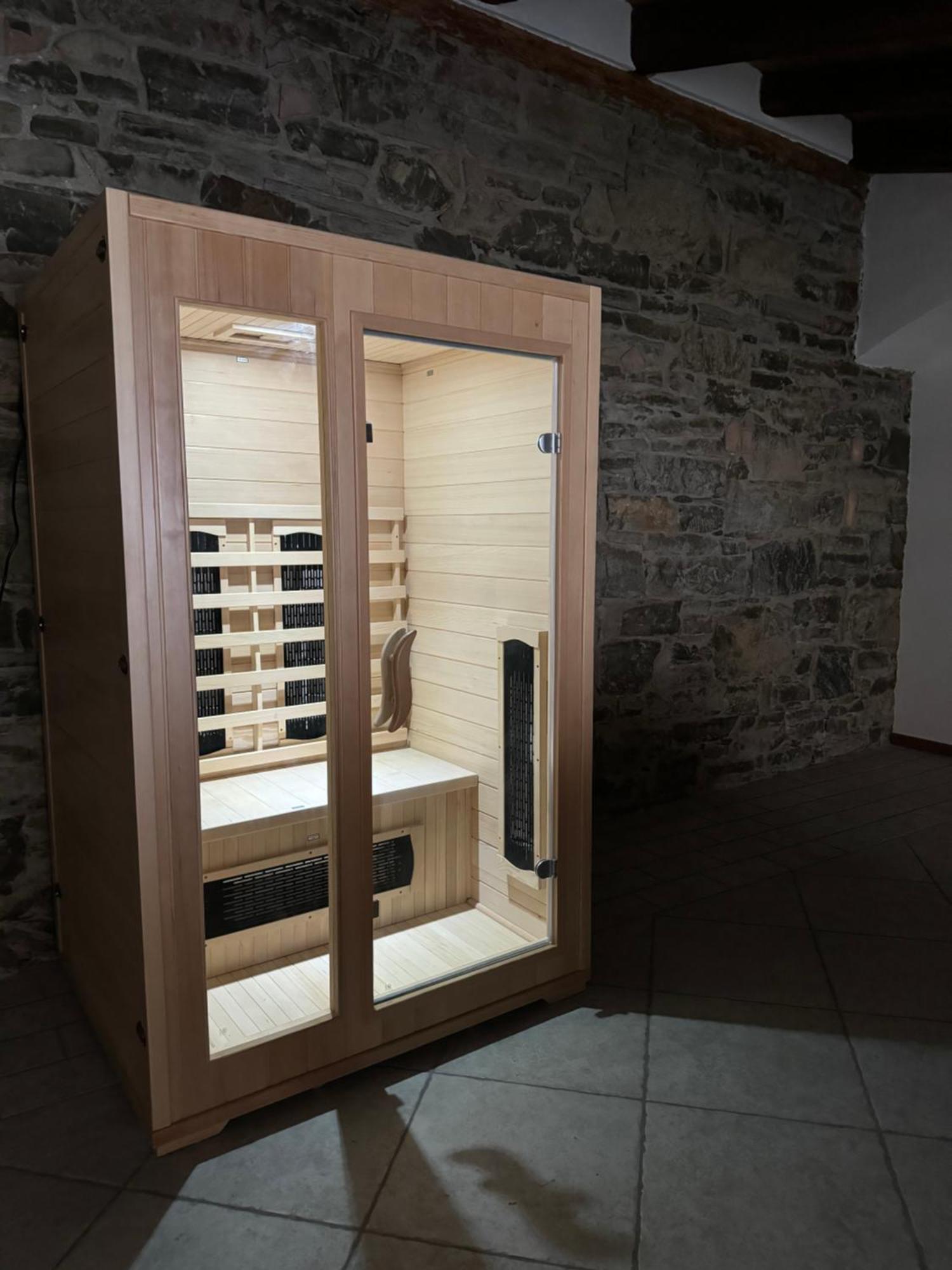 Lex 4 Sauna -Trieste Center Buitenkant foto